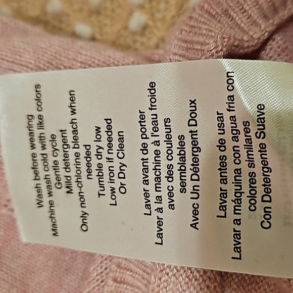 A Pea In The Pod Maternity Sweater - Picture 10 of 14